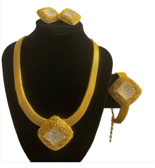 Parure de Bijoux Dorée avec Motif Carré en Cristal